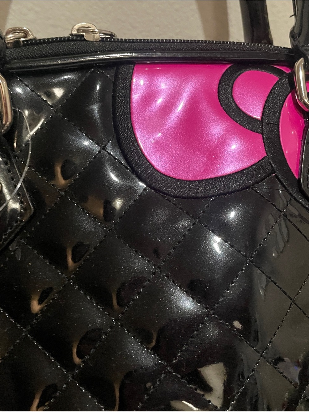 Black and Hot Pink Hello Kitty Loungefly Quilted Dome Satchel Handbag - Picture 3 of 9